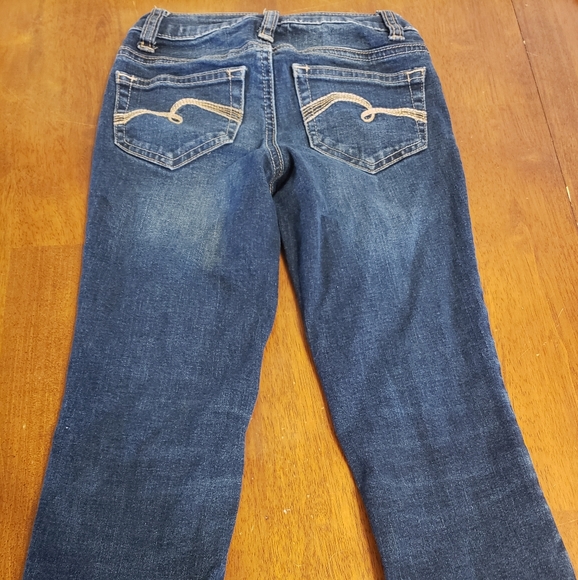 Justice Capri Pants - Picture 2 of 5